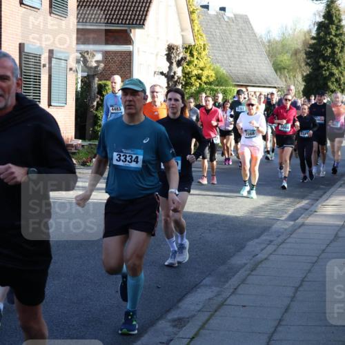 12.04.2026 - 45. Internationalen Wilhelmsburger Insellauf Yannick Fuchs http://msf.ph/oto/9473447 12.04.2026 08:58:35 Laufen 153, 4483, 3357, 3334, 3568, 3008, 5341, 3110 meine-sportfotos.de