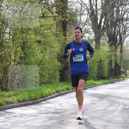 12.04.2026 - 45. Internationalen Wilhelmsburger Insellauf Yannick Fuchs http://msf.ph/oto/9473494 12.04.2026 10:01:38 Laufen 2242 meine-sportfotos.de