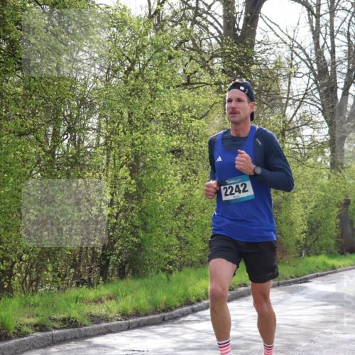 12.04.2026 - 45. Internationalen Wilhelmsburger Insellauf Yannick Fuchs http://msf.ph/oto/9473502 12.04.2026 10:01:39 Laufen 2242 meine-sportfotos.de