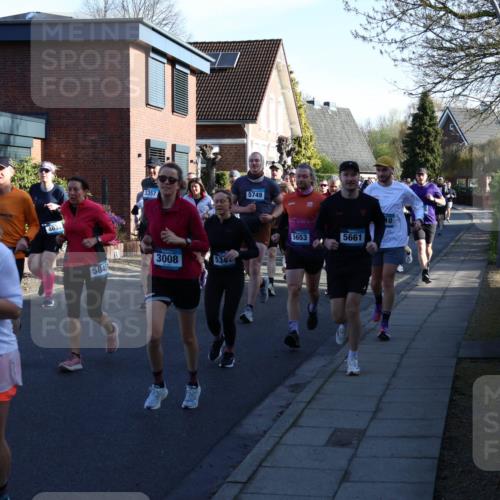 12.04.2026 - 45. Internationalen Wilhelmsburger Insellauf Yannick Fuchs http://msf.ph/oto/9473524 12.04.2026 08:58:39 Laufen 3568, 463, 5845, 3357, 5749, 5653, 3008, 534, 5661, 10 meine-sportfotos.de