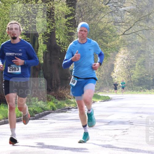 12.04.2026 - 45. Internationalen Wilhelmsburger Insellauf Yannick Fuchs http://msf.ph/oto/9473582 12.04.2026 10:01:53 Laufen 2983, 50 meine-sportfotos.de