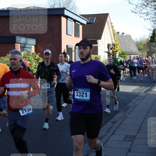 12.04.2026 - 45. Internationalen Wilhelmsburger Insellauf Yannick Fuchs http://msf.ph/oto/9473590 12.04.2026 08:58:43 Laufen 356, 2371, 2134, 3430, 61, 3321, 3781 meine-sportfotos.de