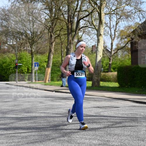 12.04.2026 - 45. Internationalen Wilhelmsburger Insellauf J. Mangold http://msf.ph/oto/9473613 12.04.2026 11:39:16 Ziel 5531 meine-sportfotos.de