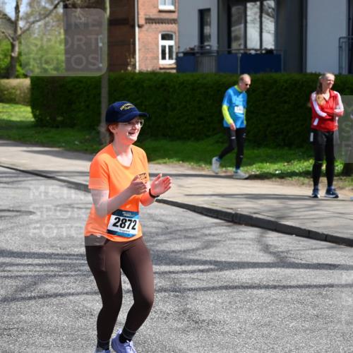 12.04.2026 - 45. Internationalen Wilhelmsburger Insellauf J. Mangold http://msf.ph/oto/9473773 12.04.2026 11:40:36 Ziel 2872, 4981, 2693, 5593 meine-sportfotos.de