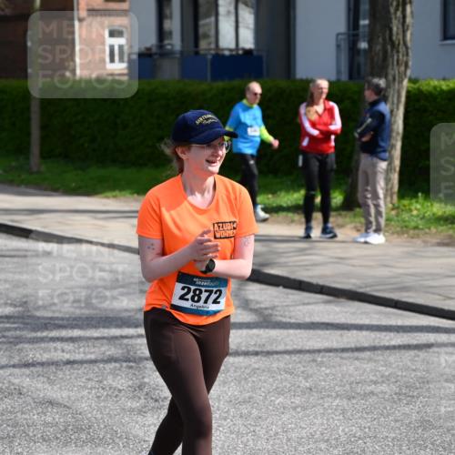 12.04.2026 - 45. Internationalen Wilhelmsburger Insellauf J. Mangold http://msf.ph/oto/9473797 12.04.2026 11:40:36 Ziel 2872, 4981, 2693, 5593 meine-sportfotos.de