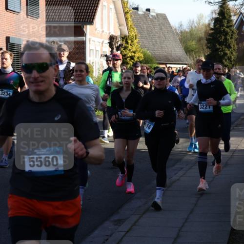 12.04.2026 - 45. Internationalen Wilhelmsburger Insellauf Yannick Fuchs http://msf.ph/oto/9473810 12.04.2026 08:59:04 Laufen 690, 3234, 5560, 16, 38, 322 meine-sportfotos.de