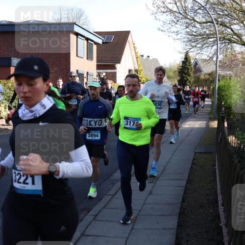 12.04.2026 - 45. Internationalen Wilhelmsburger Insellauf Yannick Fuchs http://msf.ph/oto/9473861 12.04.2026 08:59:07 Laufen 3582, 3221, 2834, 3894, 317, 3830, 4714 meine-sportfotos.de
