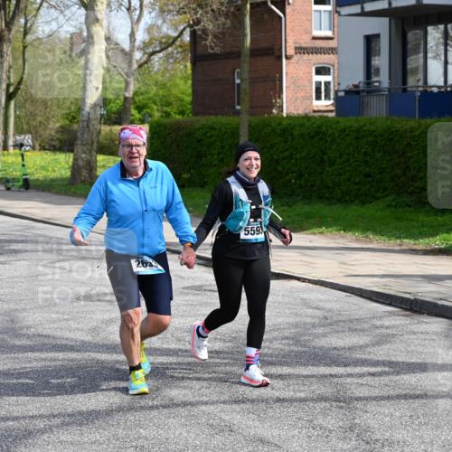 12.04.2026 - 45. Internationalen Wilhelmsburger Insellauf J. Mangold http://msf.ph/oto/9473863 12.04.2026 11:40:55 Ziel 4981, 2693, 5593 meine-sportfotos.de