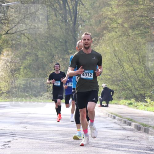 12.04.2026 - 45. Internationalen Wilhelmsburger Insellauf Yannick Fuchs http://msf.ph/oto/9473881 12.04.2026 10:03:12 Laufen 2751, 214, 4012, 41 meine-sportfotos.de