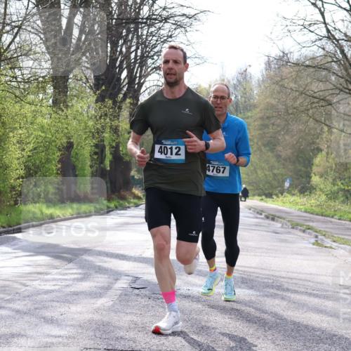 12.04.2026 - 45. Internationalen Wilhelmsburger Insellauf Yannick Fuchs http://msf.ph/oto/9473908 12.04.2026 10:03:16 Laufen 4012, 4767 meine-sportfotos.de