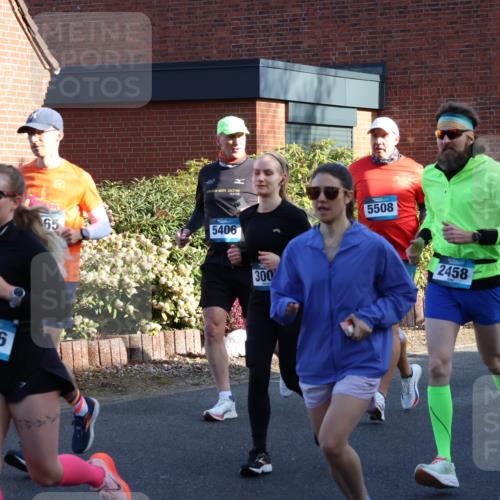 12.04.2026 - 45. Internationalen Wilhelmsburger Insellauf Yannick Fuchs http://msf.ph/oto/9473917 12.04.2026 08:59:15 Laufen 4056, 65, 2015, 5406, 300, 5508, 2458, 2300 meine-sportfotos.de