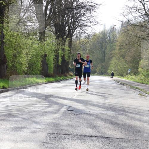 12.04.2026 - 45. Internationalen Wilhelmsburger Insellauf Yannick Fuchs http://msf.ph/oto/9473929 12.04.2026 10:03:18 Laufen 2751, 2144 meine-sportfotos.de