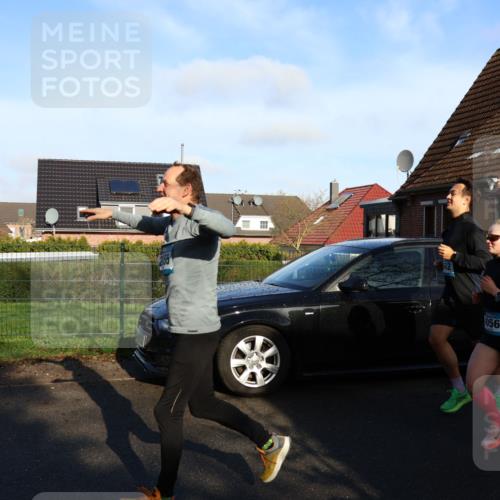 12.04.2026 - 45. Internationalen Wilhelmsburger Insellauf Yannick Fuchs http://msf.ph/oto/9473937 12.04.2026 08:59:16 Laufen 056, 366 meine-sportfotos.de