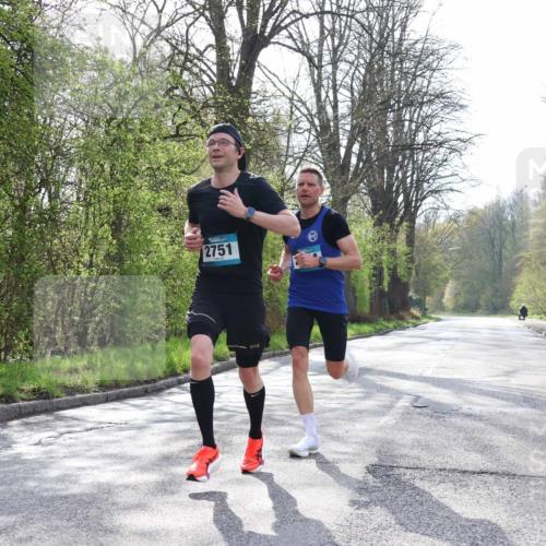 12.04.2026 - 45. Internationalen Wilhelmsburger Insellauf Yannick Fuchs http://msf.ph/oto/9473987 12.04.2026 10:03:21 Laufen 2751 meine-sportfotos.de