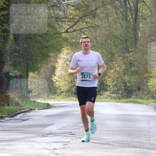 12.04.2026 - 45. Internationalen Wilhelmsburger Insellauf Yannick Fuchs http://msf.ph/oto/9474014 12.04.2026 10:04:14 Laufen 2873, 4512 meine-sportfotos.de