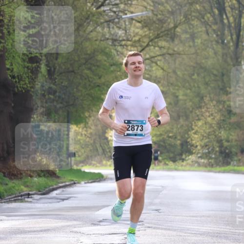12.04.2026 - 45. Internationalen Wilhelmsburger Insellauf Yannick Fuchs http://msf.ph/oto/9474035 12.04.2026 10:04:15 Laufen 2873 meine-sportfotos.de