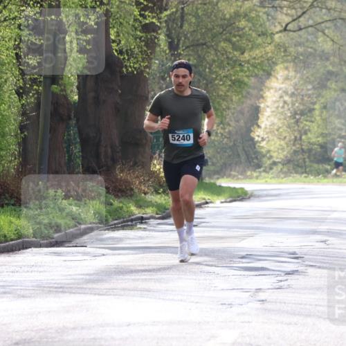 12.04.2026 - 45. Internationalen Wilhelmsburger Insellauf Yannick Fuchs http://msf.ph/oto/9474161 12.04.2026 10:04:48 Laufen 5240 meine-sportfotos.de