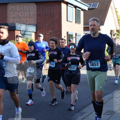 12.04.2026 - 45. Internationalen Wilhelmsburger Insellauf Yannick Fuchs http://msf.ph/oto/9474171 12.04.2026 08:59:34 Laufen 2067, 2744, 4321, 3852, 3854 meine-sportfotos.de