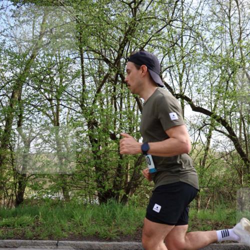 12.04.2026 - 45. Internationalen Wilhelmsburger Insellauf Yannick Fuchs http://msf.ph/oto/9474232 12.04.2026 10:04:55 Laufen  meine-sportfotos.de