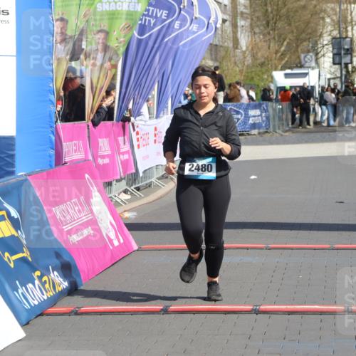 12.04.2026 - 45. Internationalen Wilhelmsburger Insellauf Strokosch-Dieckow http://msf.ph/oto/9474265 12.04.2026 11:31:12 Ziel 2480, 3111 meine-sportfotos.de