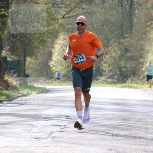 12.04.2026 - 45. Internationalen Wilhelmsburger Insellauf Yannick Fuchs http://msf.ph/oto/9474287 12.04.2026 10:05:06 Laufen 5514 meine-sportfotos.de