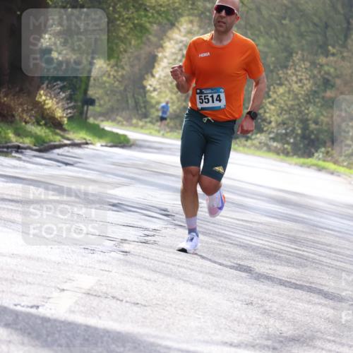 12.04.2026 - 45. Internationalen Wilhelmsburger Insellauf Yannick Fuchs http://msf.ph/oto/9474289 12.04.2026 10:05:06 Laufen 5, 5514 meine-sportfotos.de