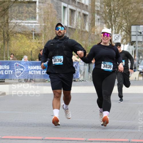 12.04.2026 - 45. Internationalen Wilhelmsburger Insellauf Strokosch-Dieckow http://msf.ph/oto/9474346 12.04.2026 13:33:21 Ziel 3836, 5224 meine-sportfotos.de