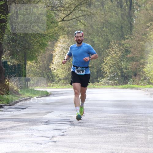 12.04.2026 - 45. Internationalen Wilhelmsburger Insellauf Yannick Fuchs http://msf.ph/oto/9474434 12.04.2026 10:05:41 Laufen 3979 meine-sportfotos.de