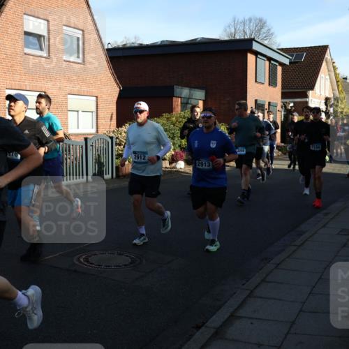 12.04.2026 - 45. Internationalen Wilhelmsburger Insellauf Yannick Fuchs http://msf.ph/oto/9474436 12.04.2026 09:00:02 Laufen 4013, 2912, 2913, 4394, 3184 meine-sportfotos.de