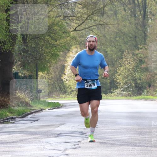 12.04.2026 - 45. Internationalen Wilhelmsburger Insellauf Yannick Fuchs http://msf.ph/oto/9474450 12.04.2026 10:05:42 Laufen 3979 meine-sportfotos.de