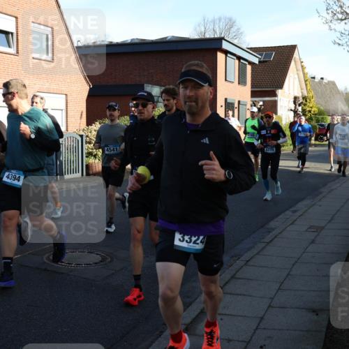 12.04.2026 - 45. Internationalen Wilhelmsburger Insellauf Yannick Fuchs http://msf.ph/oto/9474461 12.04.2026 09:00:04 Laufen 974, 4352, 4394, 4541, 3324, 4789, 5775, 3179 meine-sportfotos.de