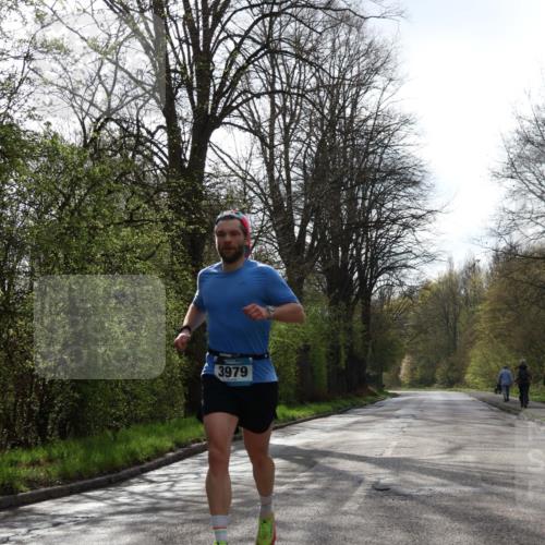 12.04.2026 - 45. Internationalen Wilhelmsburger Insellauf Yannick Fuchs http://msf.ph/oto/9474495 12.04.2026 10:05:47 Laufen 3979 meine-sportfotos.de