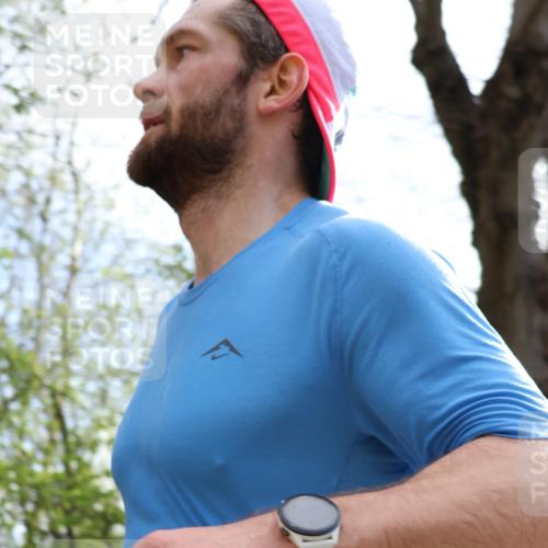 12.04.2026 - 45. Internationalen Wilhelmsburger Insellauf Yannick Fuchs http://msf.ph/oto/9474514 12.04.2026 10:05:49 Laufen  meine-sportfotos.de