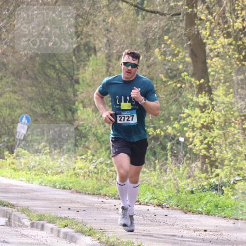 12.04.2026 - 45. Internationalen Wilhelmsburger Insellauf Yannick Fuchs http://msf.ph/oto/9474519 12.04.2026 10:06:34 Laufen 2025, 2727 meine-sportfotos.de