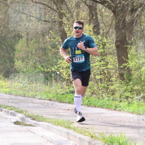 12.04.2026 - 45. Internationalen Wilhelmsburger Insellauf Yannick Fuchs http://msf.ph/oto/9474523 12.04.2026 10:06:35 Laufen 2727 meine-sportfotos.de