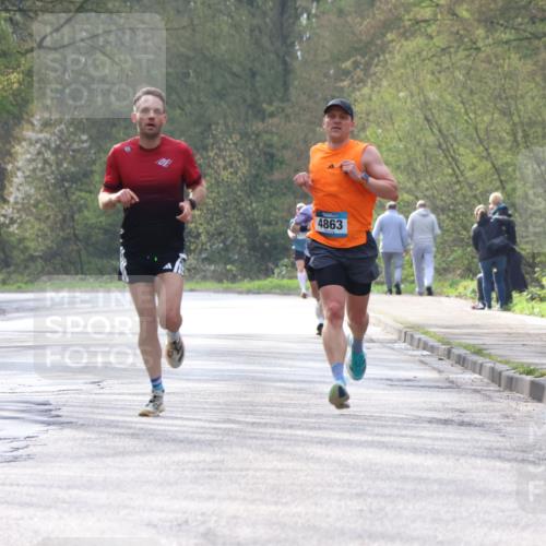 12.04.2026 - 45. Internationalen Wilhelmsburger Insellauf Yannick Fuchs http://msf.ph/oto/9474547 12.04.2026 10:06:41 Laufen 4863, 55, 41 meine-sportfotos.de
