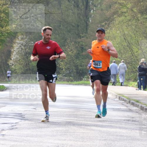 12.04.2026 - 45. Internationalen Wilhelmsburger Insellauf Yannick Fuchs http://msf.ph/oto/9474558 12.04.2026 10:06:42 Laufen 4863, 41 meine-sportfotos.de