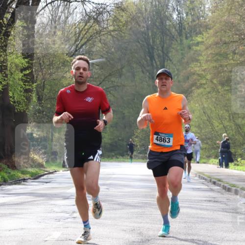 12.04.2026 - 45. Internationalen Wilhelmsburger Insellauf Yannick Fuchs http://msf.ph/oto/9474594 12.04.2026 10:06:45 Laufen 4863 meine-sportfotos.de