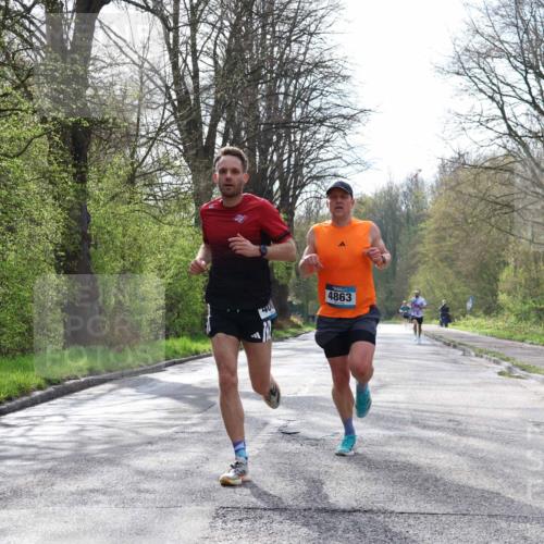 12.04.2026 - 45. Internationalen Wilhelmsburger Insellauf Yannick Fuchs http://msf.ph/oto/9474619 12.04.2026 10:06:47 Laufen 4863 meine-sportfotos.de