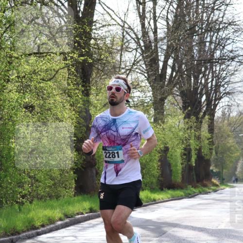 12.04.2026 - 45. Internationalen Wilhelmsburger Insellauf Yannick Fuchs http://msf.ph/oto/9474697 12.04.2026 10:06:55 Laufen 2281 meine-sportfotos.de
