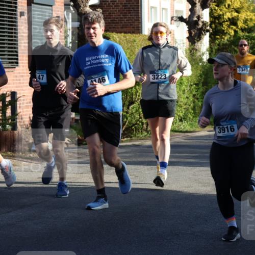 12.04.2026 - 45. Internationalen Wilhelmsburger Insellauf Yannick Fuchs http://msf.ph/oto/9474704 12.04.2026 09:00:29 Laufen 147, 4146, 3223, 3349, 3916, 3332, 5803 meine-sportfotos.de