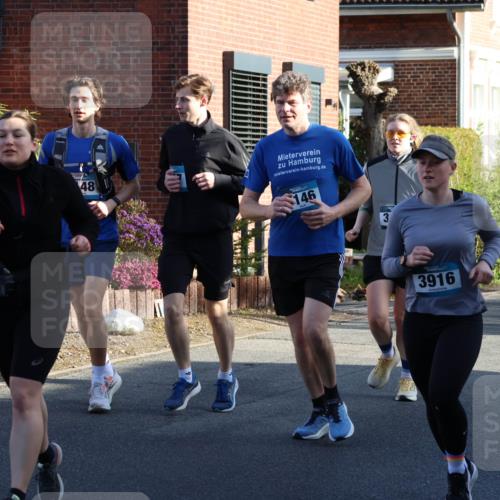 12.04.2026 - 45. Internationalen Wilhelmsburger Insellauf Yannick Fuchs http://msf.ph/oto/9474713 12.04.2026 09:00:30 Laufen 48, 146, 3, 3916, 3349 meine-sportfotos.de