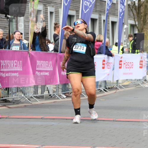 12.04.2026 - 45. Internationalen Wilhelmsburger Insellauf Strokosch-Dieckow http://msf.ph/oto/9474735 12.04.2026 13:32:49 Ziel 4065, 3231 meine-sportfotos.de