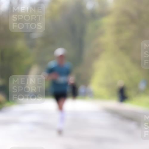 12.04.2026 - 45. Internationalen Wilhelmsburger Insellauf Yannick Fuchs http://msf.ph/oto/9474742 12.04.2026 10:07:00 Laufen  meine-sportfotos.de