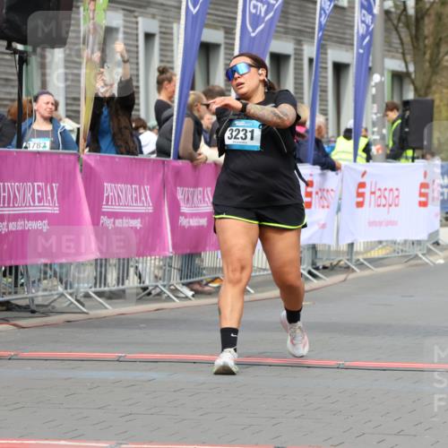 12.04.2026 - 45. Internationalen Wilhelmsburger Insellauf Strokosch-Dieckow http://msf.ph/oto/9474766 12.04.2026 13:32:49 Ziel 4065, 3231 meine-sportfotos.de