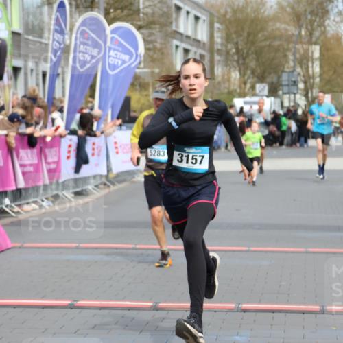 12.04.2026 - 45. Internationalen Wilhelmsburger Insellauf Strokosch-Dieckow http://msf.ph/oto/9474778 12.04.2026 12:55:09 Ziel 3157, 5283 meine-sportfotos.de