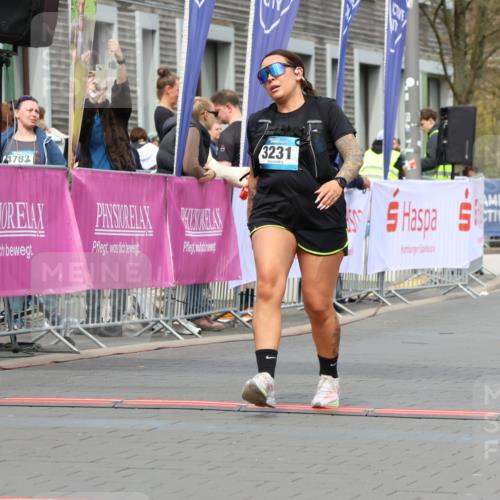 12.04.2026 - 45. Internationalen Wilhelmsburger Insellauf Strokosch-Dieckow http://msf.ph/oto/9474801 12.04.2026 13:32:49 Ziel 4065, 3231 meine-sportfotos.de