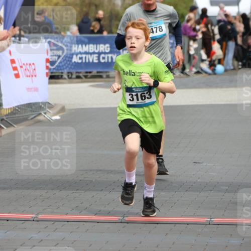 12.04.2026 - 45. Internationalen Wilhelmsburger Insellauf Strokosch-Dieckow http://msf.ph/oto/9474861 12.04.2026 12:55:13 Ziel 5283, 3163, 4472, 5478 meine-sportfotos.de
