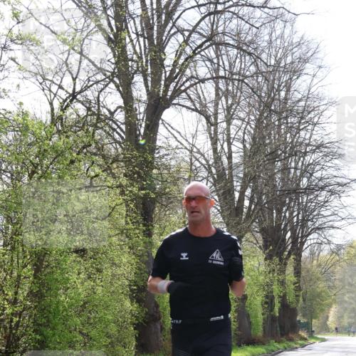 12.04.2026 - 45. Internationalen Wilhelmsburger Insellauf Yannick Fuchs http://msf.ph/oto/9474874 12.04.2026 10:07:15 Laufen  meine-sportfotos.de