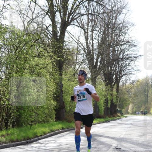 12.04.2026 - 45. Internationalen Wilhelmsburger Insellauf Yannick Fuchs http://msf.ph/oto/9474922 12.04.2026 10:07:25 Laufen 2970 meine-sportfotos.de